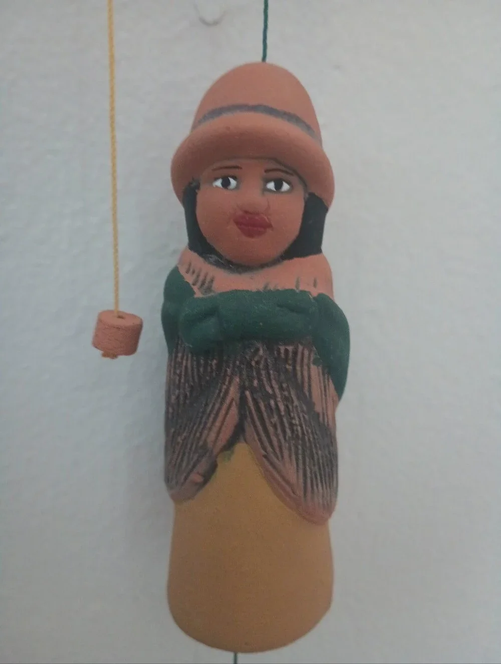 Cholitos Terracotta  Three-Figure Ceramic Wall Hanging — Multicolor